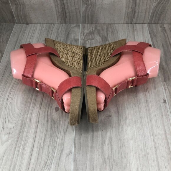 Aerosoles A2 Wedge Sandals 8M Plush Nite Dull Matte Red Buckle Strap Shoes - Picture 5 of 11